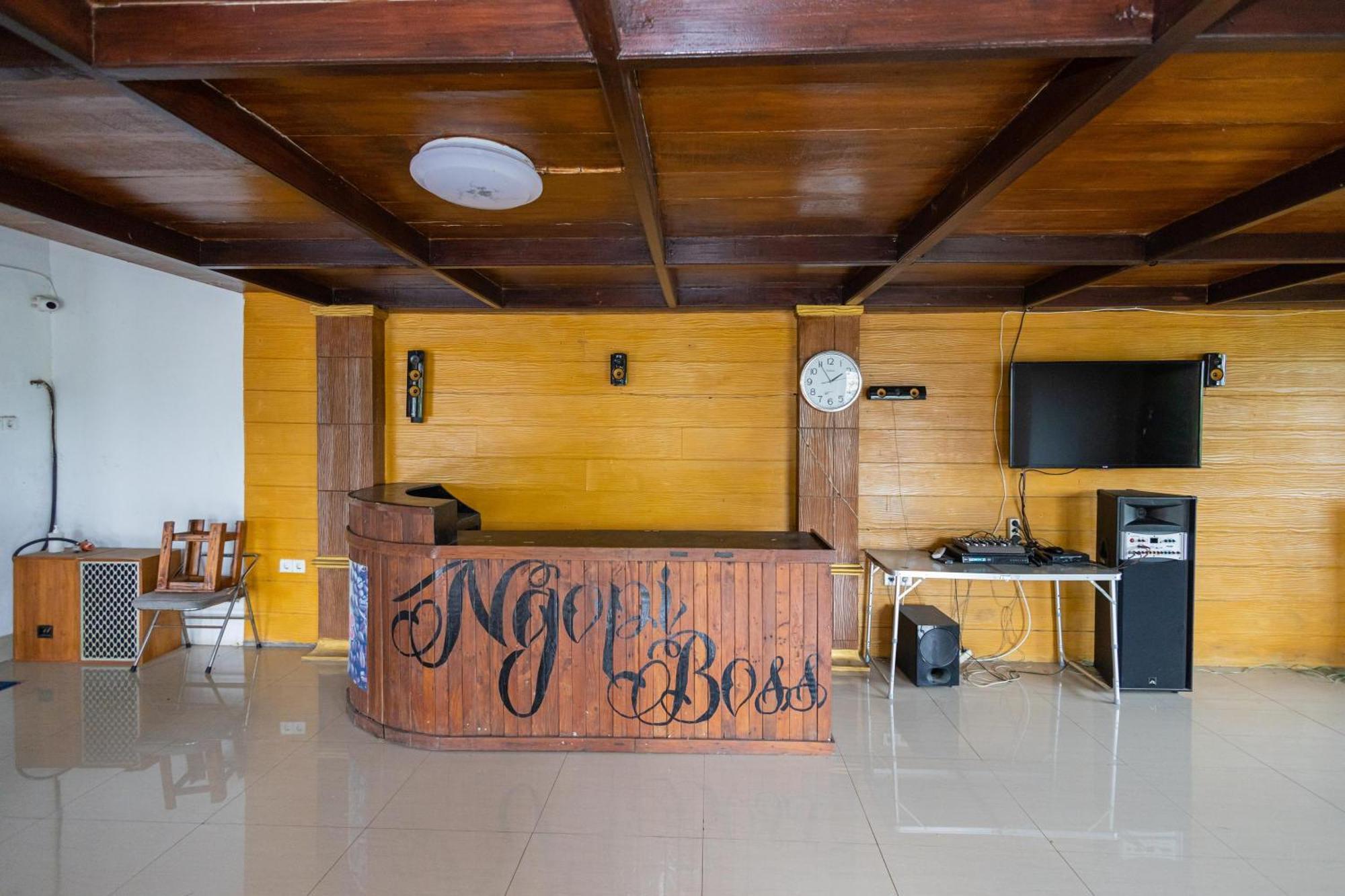 Reddoorz Syariah At Wisma Djokorio Poncokusumo Malang Zewnętrze zdjęcie
